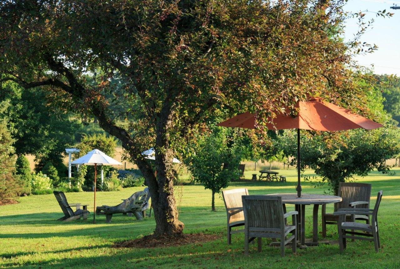 L'Auberge Provencale Inn & Restaurant Boyce Dış mekan fotoğraf